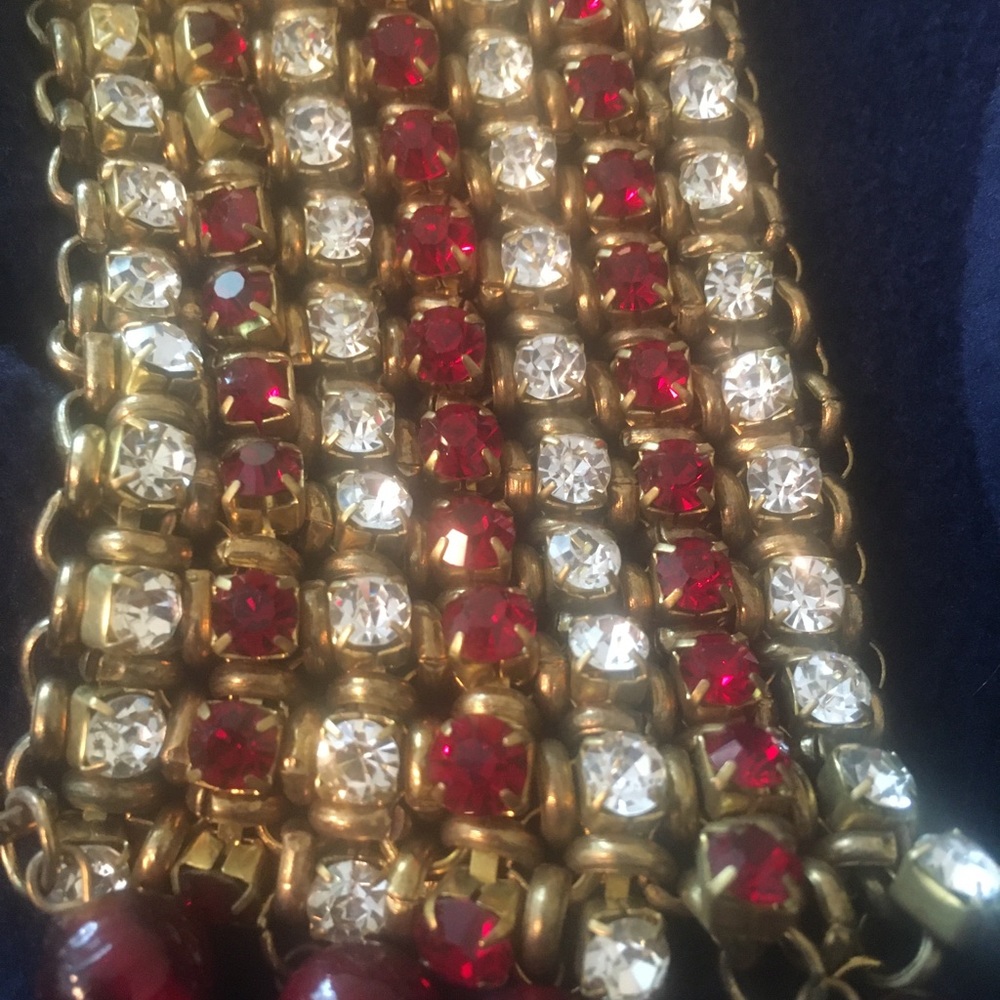 Long necklace. Made in India NWOT